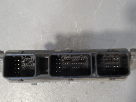 CALCULATEUR MOTEUR PEUGEOT 107