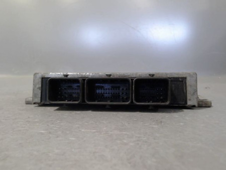 CALCULATEUR MOTEUR PEUGEOT 206