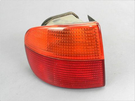 FEU ARRIERE GAUCHE  FIAT PUNTO CABRIOLET 94-00
