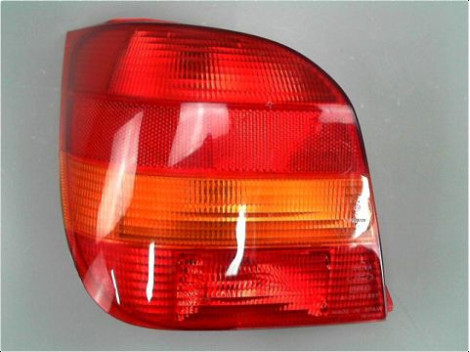 FEU ARRIERE GAUCHE  FORD FIESTA 94-96