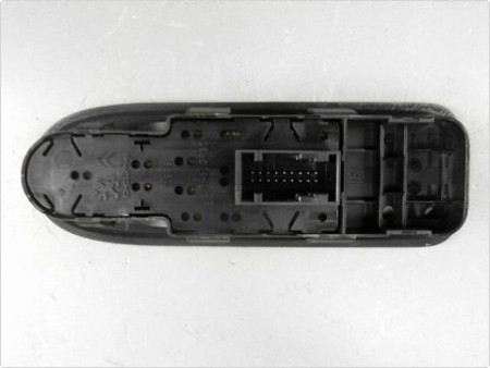 COMMANDE LEVE-GLACE PORTE AVG PEUGEOT 308 2007-2011