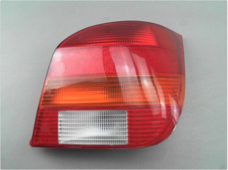 FEU ARRIERE DROIT FORD FIESTA III (89-96)