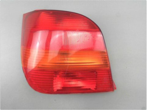 FEU ARRIERE GAUCHE  FORD FIESTA III (89-96)