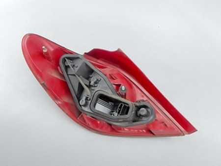 FEU ARRIERE DROIT PEUGEOT 207