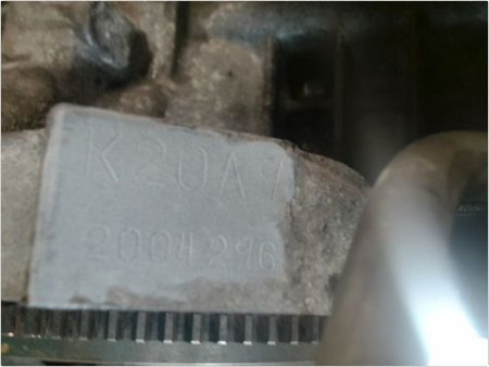 MOTEUR ESSENCE HONDA FR-V 2.0 