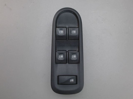 COMMANDE LEVE-GLACE PORTE AVG DACIA DUSTER