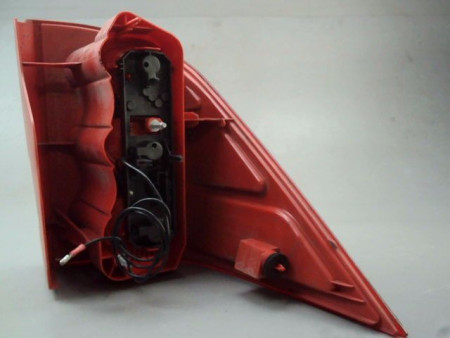 FEU ARRIERE DROIT PEUGEOT 1007