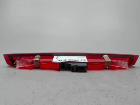 FEUX STOP SUPPLEMENTAIRE RENAULT CLIO
