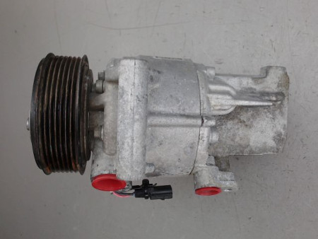 COMPRESSEUR AIR CONDITIONNE DACIA SANDERO
