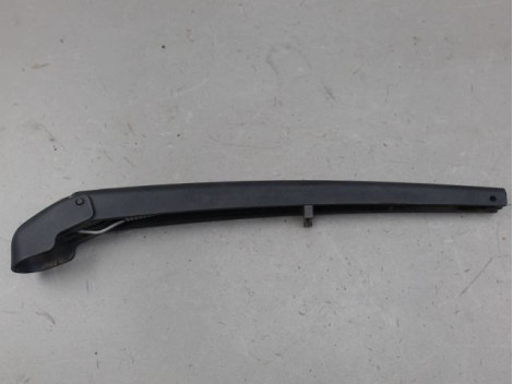 BRAS ESSUIE-GLACE ARRIERE FIAT PANDA