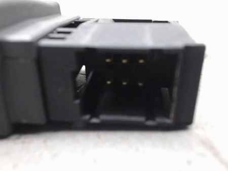 COMMANDE AUTORADIO DACIA DUSTER