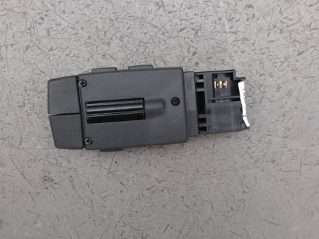 COMMANDE AUTORADIO DACIA SANDERO