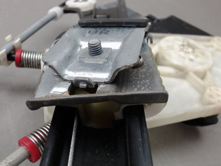 MECANISME LEVE-GLACE AVANT DROIT VOLKSWAGEN POLO