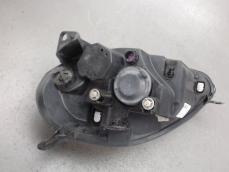 PHARE DROIT FIAT PUNTO