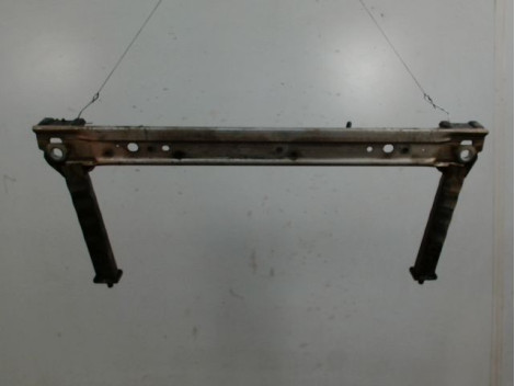 TRAVERSE INFERIEURE ARMATURE AVANT RENAULT MEGANE