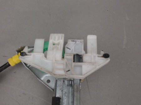 MECANISME LEVE-GLACE AVANT GAUCHE PEUGEOT 406