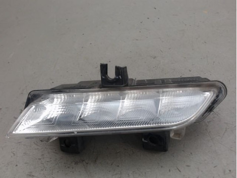 FEUX POSITION GAUCHE RENAULT CLIO
