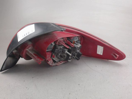FEU ARRIERE GAUCHE  PEUGEOT 206