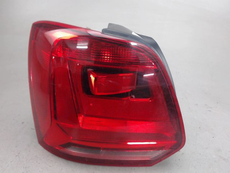 FEU ARRIERE GAUCHE  VOLKSWAGEN POLO