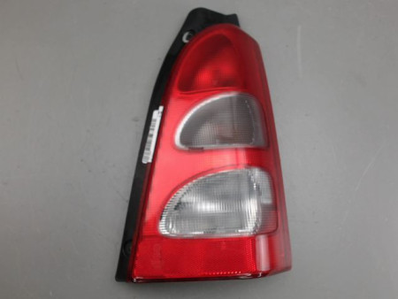 FEU ARRIERE DROIT SUZUKI WAGON-R