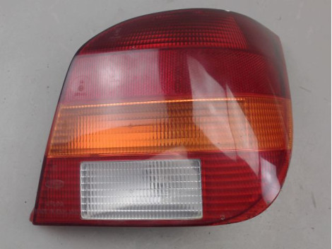 FEU ARRIERE DROIT FORD FIESTA
