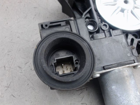 MECANISME LEVE-GLACE AVANT GAUCHE TOYOTA RAV4