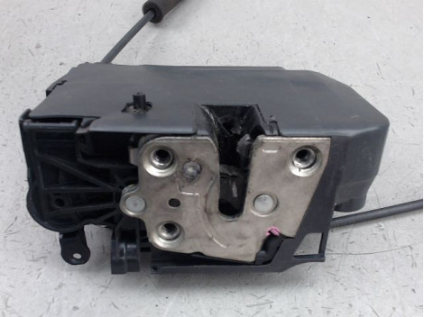 SERRURE PORTE COULISSANTE DROIT IVECO 35S15