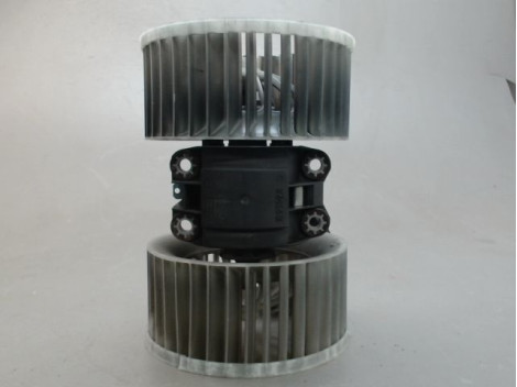MOTEUR VENTILATEUR CHAUFFAGE B.M.W. X3