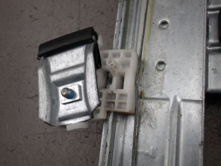 MECANISME LEVE-GLACE AVANT GAUCHE CITROEN C3