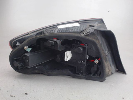 FEU ARRIERE DROIT PEUGEOT 407