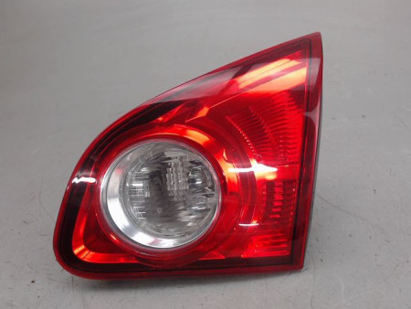 FEU ARRIERE INTERIEUR DROIT NISSAN QASHQAI
