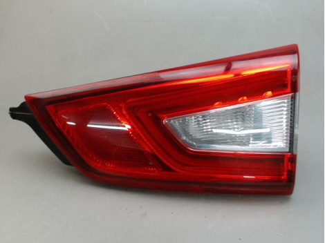 FEU ARRIERE INTERIEUR DROIT NISSAN QASHQAI
