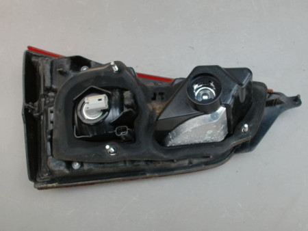 FEU ARRIERE INTERIEUR DROIT NISSAN QASHQAI