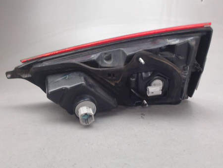 FEU ARRIERE INTERIEUR GAUCHE NISSAN QASHQAI