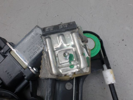 MECANISME LEVE-GLACE AVANT GAUCHE VOLKSWAGEN POLO