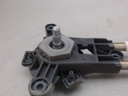 MECANISME LEVE-GLACE AVANT GAUCHE CITROEN SAXO