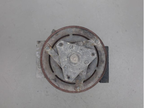 COMPRESSEUR AIR CONDITIONNE RENAULT LAGUNA
