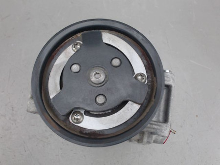 COMPRESSEUR AIR CONDITIONNE VOLKSWAGEN POLO
