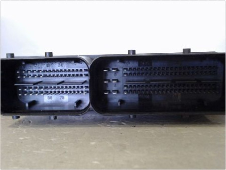 CALCULATEUR MOTEUR HYUNDAI TUCSON
