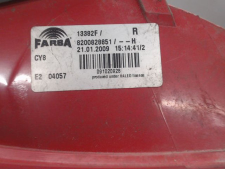 FEU ARRIERE DROIT RENAULT CLIO