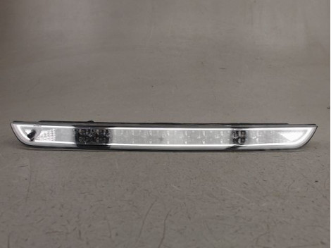 FEUX STOP SUPPLEMENTAIRE PEUGEOT 2008