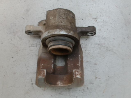 ETRIER DE FREIN ARRIERE DROIT TOYOTA RAV4