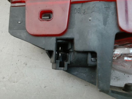 FEUX STOP SUPPLEMENTAIRE DACIA LOGAN