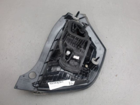 FEU ARRIERE GAUCHE  RENAULT TWINGO