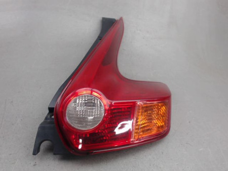 FEU ARRIERE DROIT NISSAN JUKE
