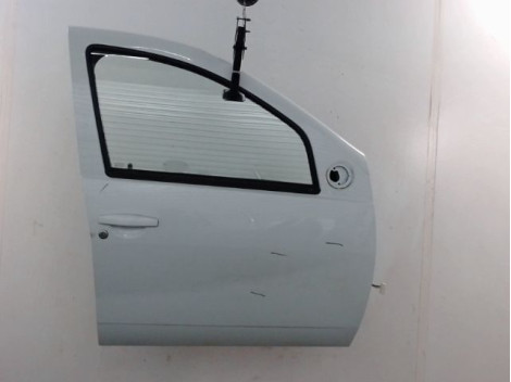 PORTE AVANT DROIT DACIA DUSTER