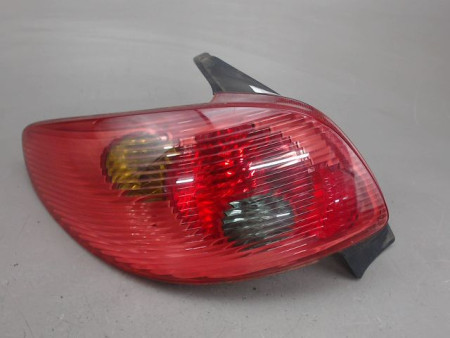 FEU ARRIERE GAUCHE  PEUGEOT 206