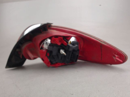 FEU ARRIERE GAUCHE  PEUGEOT 206