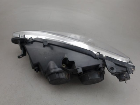 PHARE DROIT PEUGEOT 307