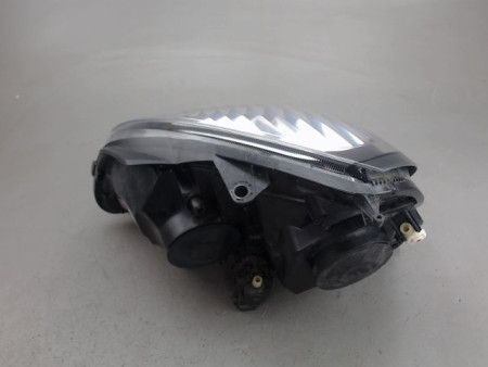 PHARE DROIT RENAULT CLIO